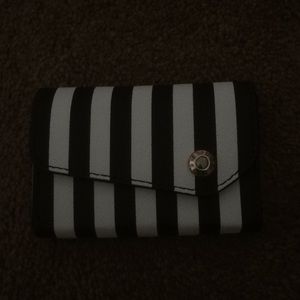 Henri Bendel business card case